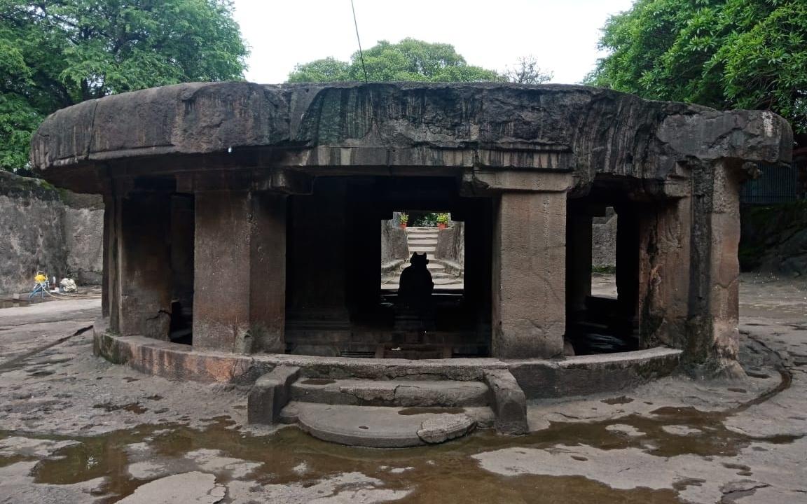 pataleshwar-temple