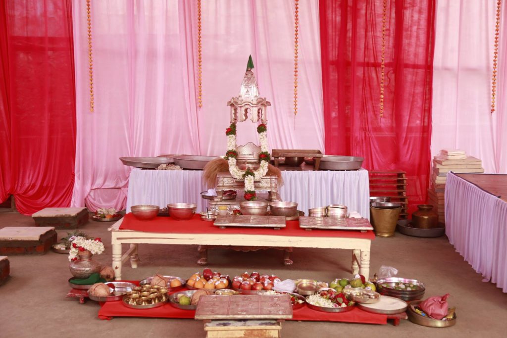 Ganga Ishanya Mandir Sthapna