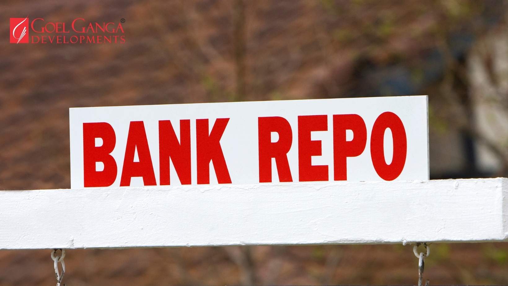 RBI monetary policy announcement showing repo rate cut to 5.25% and its effect on loans and real estate market